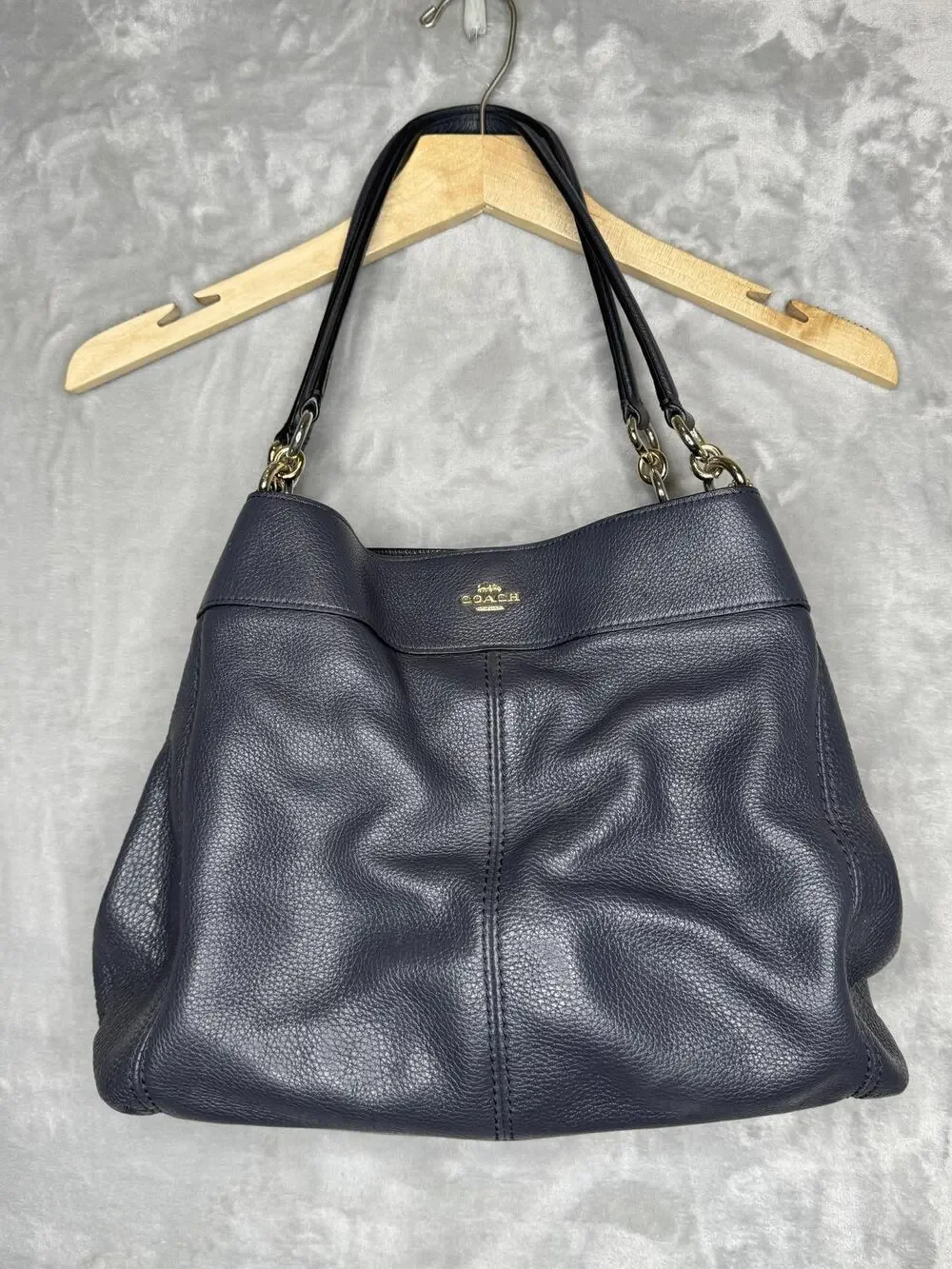 Coach Lexy Shoulder Bag Womens Pebbled Leather Blue Silver Chain Strap Zip